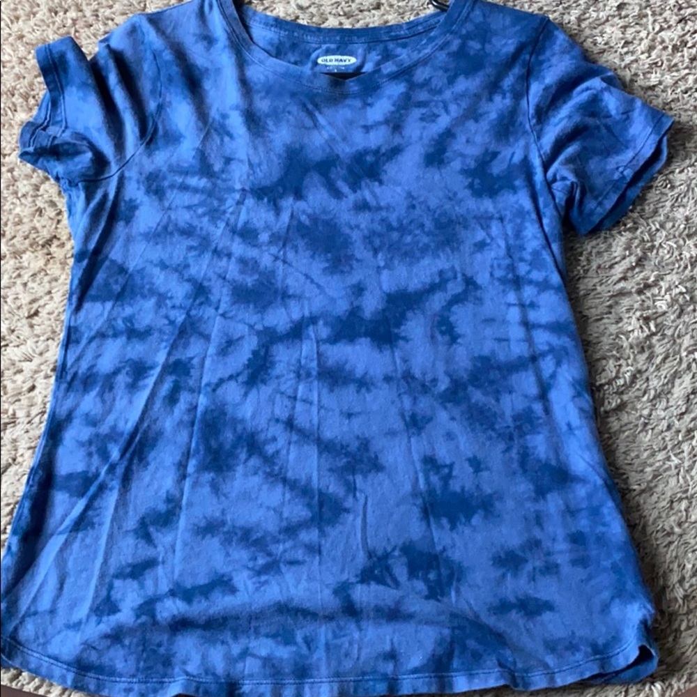 Blue tie-dye old navy t-shirt